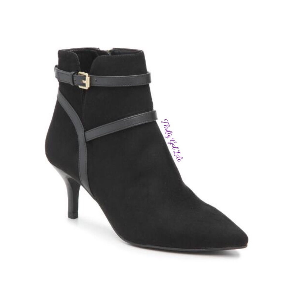 Aubrey Lynn Black Toni Bootie
